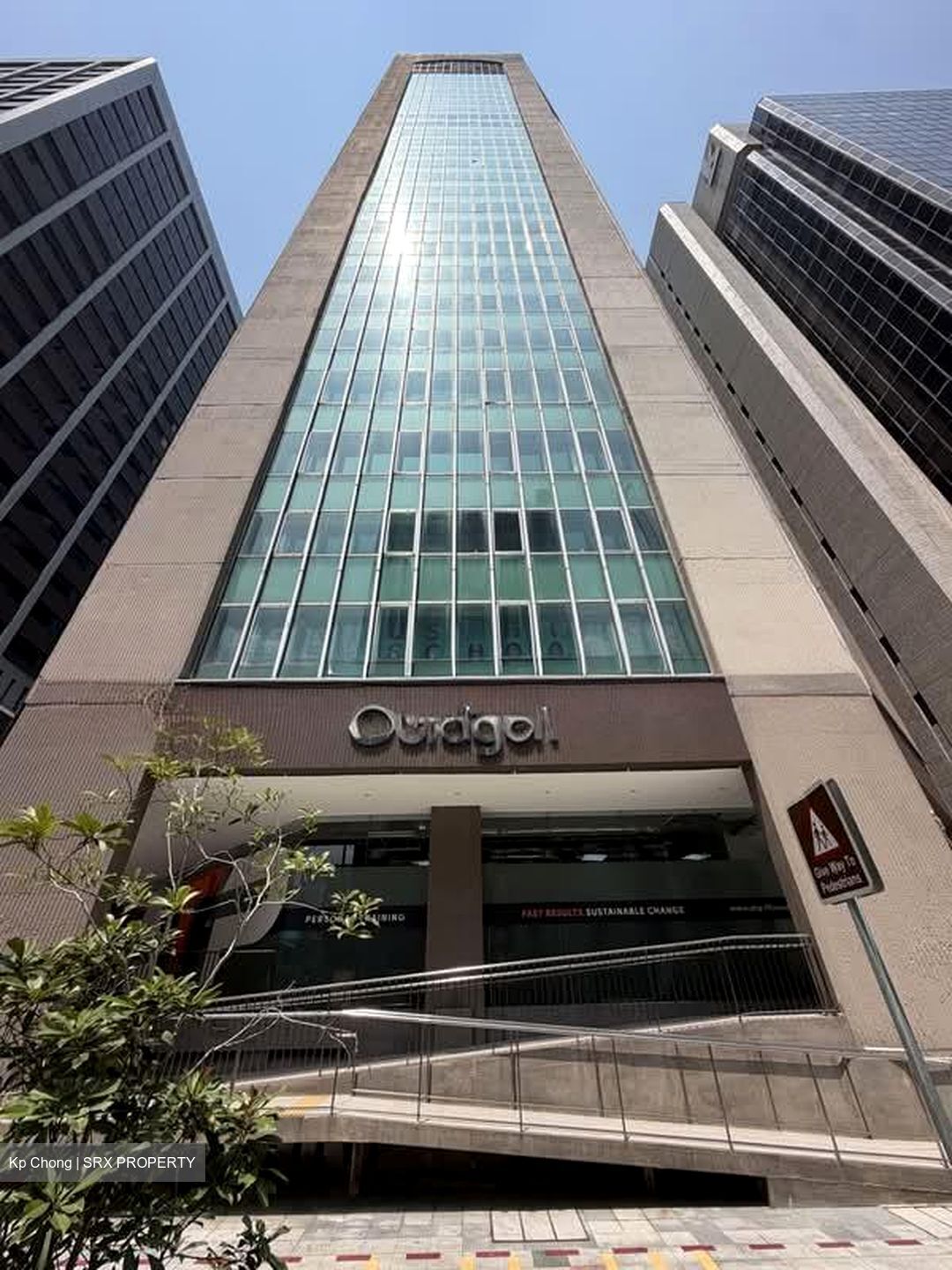 The Octagon (D1), Office #624471011